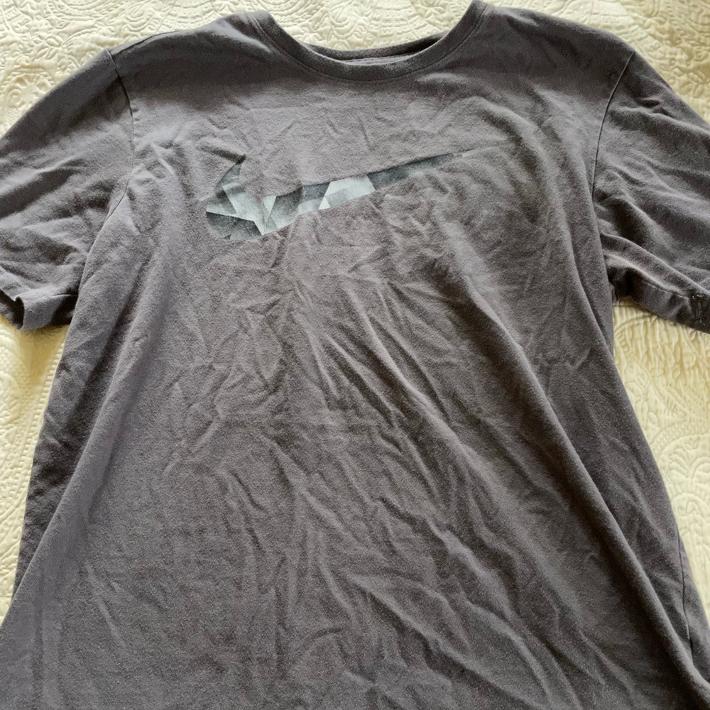 nike tee